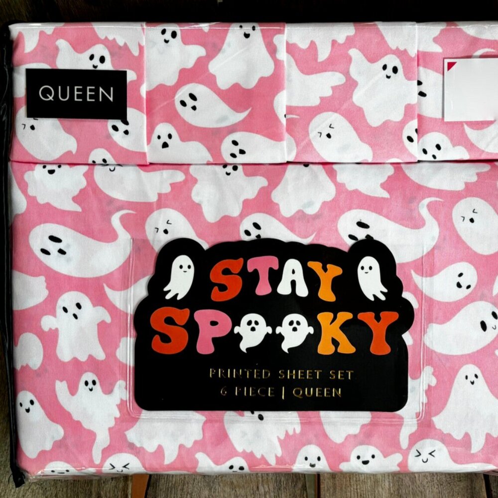 6-pc SPOOKY Pink Ghost Halloween QUEEN Size Sheet Set - Halloween (2 extra PCs)